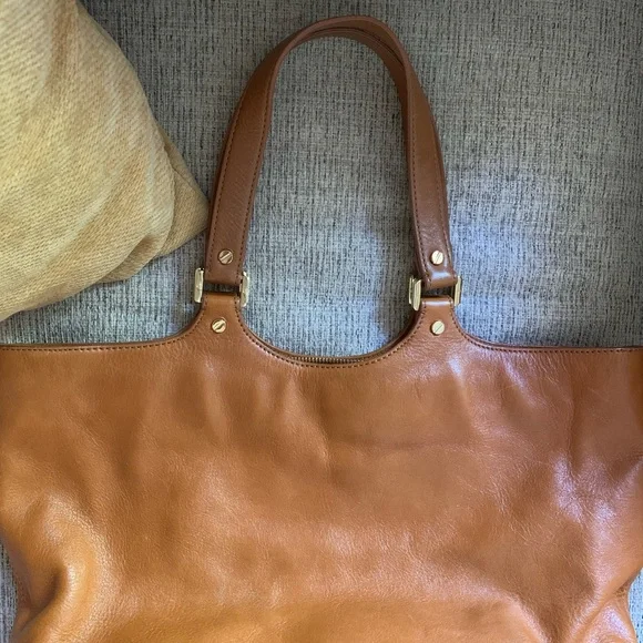 TORY BURCH COGNAC PURSE - Picture 2 of 9
